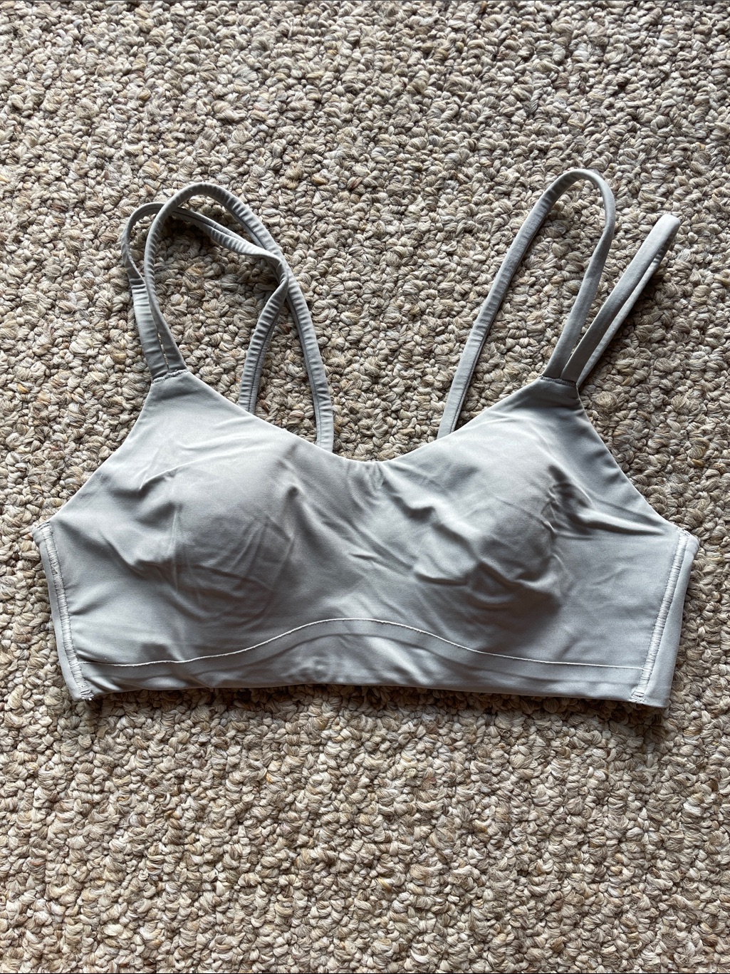 New Listing Lululemon Athletica Like A Cloud Sports Bra